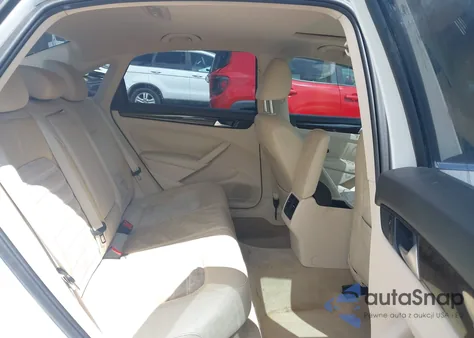 2014 Volkswagen Passat 2.0L Tdi Sel Premium из США, поврежденный, VIN 1VWCN7A38EC069585